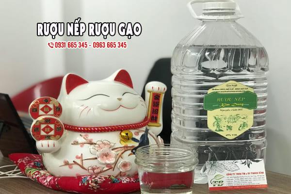 rượu trắng thảo dược thanh bình